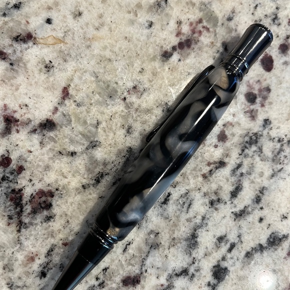 Handmade Executive Style Gunmetal Chrome w/Translucent Bland and White Barrel - Picture 2 of 9